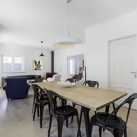 The Most Charming In - Guincho Villa